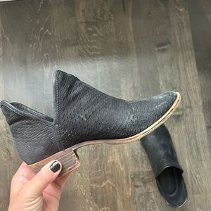 💯 Lucky Brand Baley Ankle Boot | Bootie